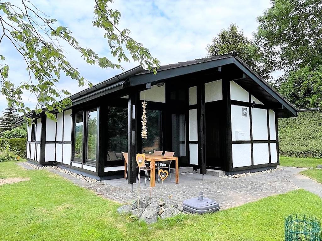 Villa Sauerländer Henne-Lütt Meschede Exterior foto